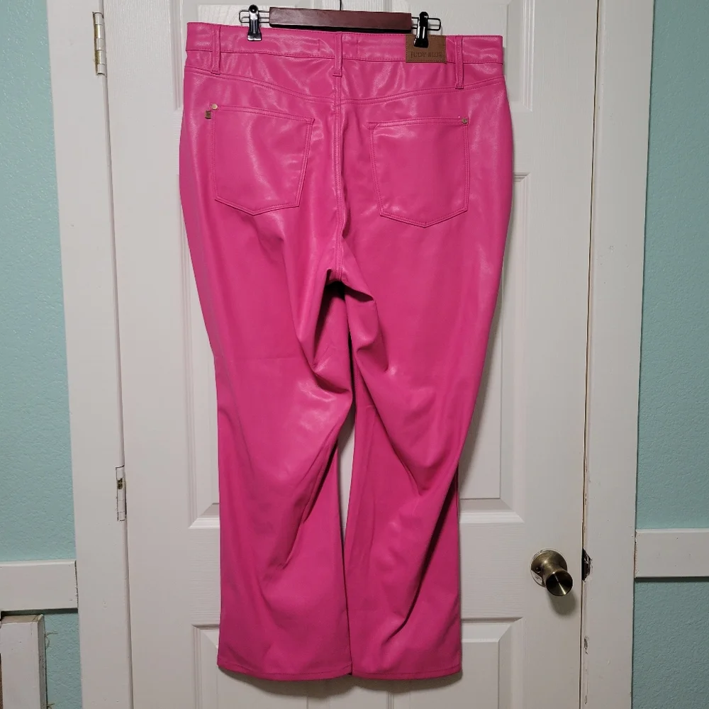 NWT Judy Blue Control Top Straight Leg Faux Leather Pants In Hot Pink Color 20W - Picture 3 of 8